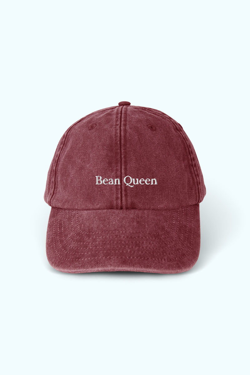 Röd vintage keps med texten "Bean Queen"